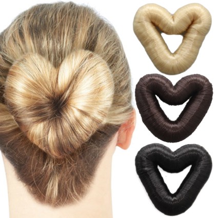 8 cm Love Heart Hair Donut - faux cheveux