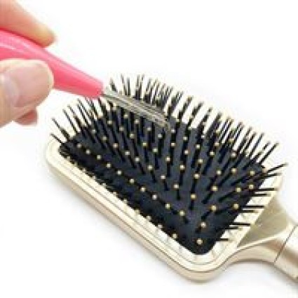 Outil de nettoyage de la brosse à cheveux - rose